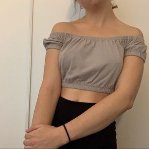 Wilfred Free Aritzia Bunched crop top